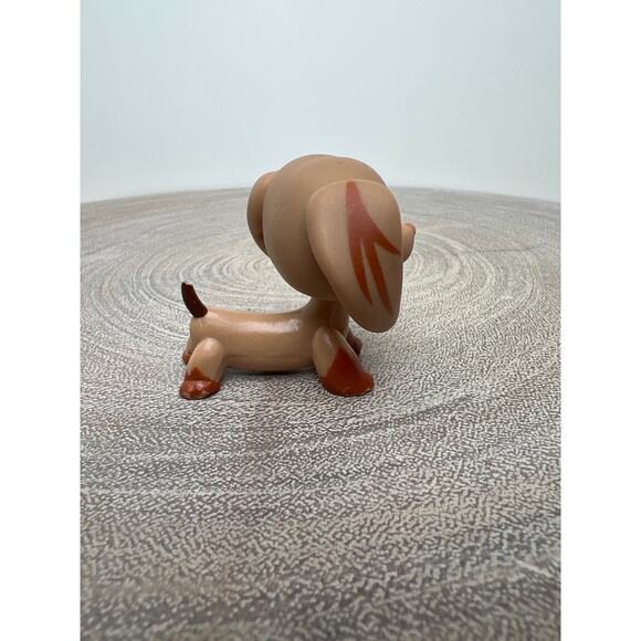Littlest Pet Shop RARE #518 Dachshund Dog Brown Blue Eyes Tear Drop LPS *Read - Picture 4 of 6